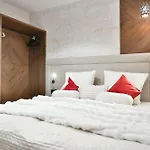 Apartmanhotel 6 Gwiazdek