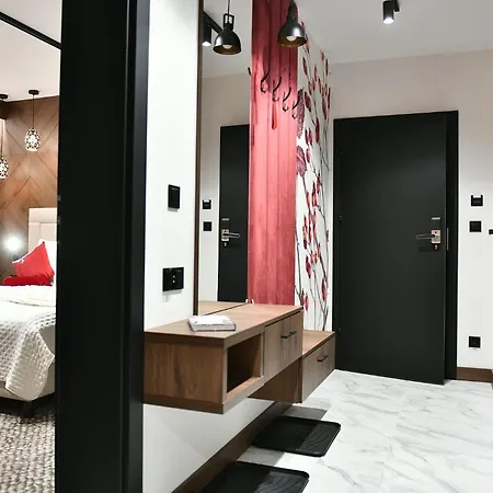 6 Gwiazdek Aparthotel 3*
